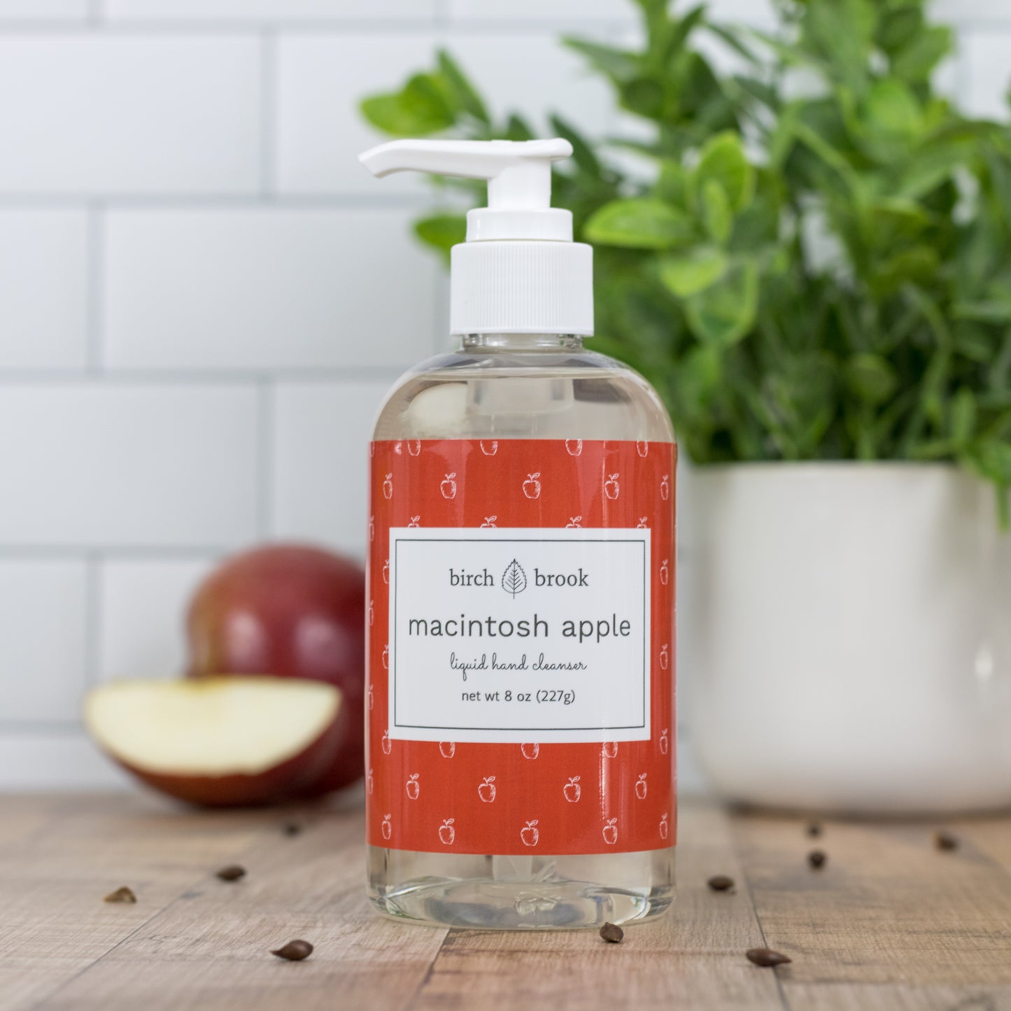 Macintosh Apple Liquid Hand Cleanser 8 oz