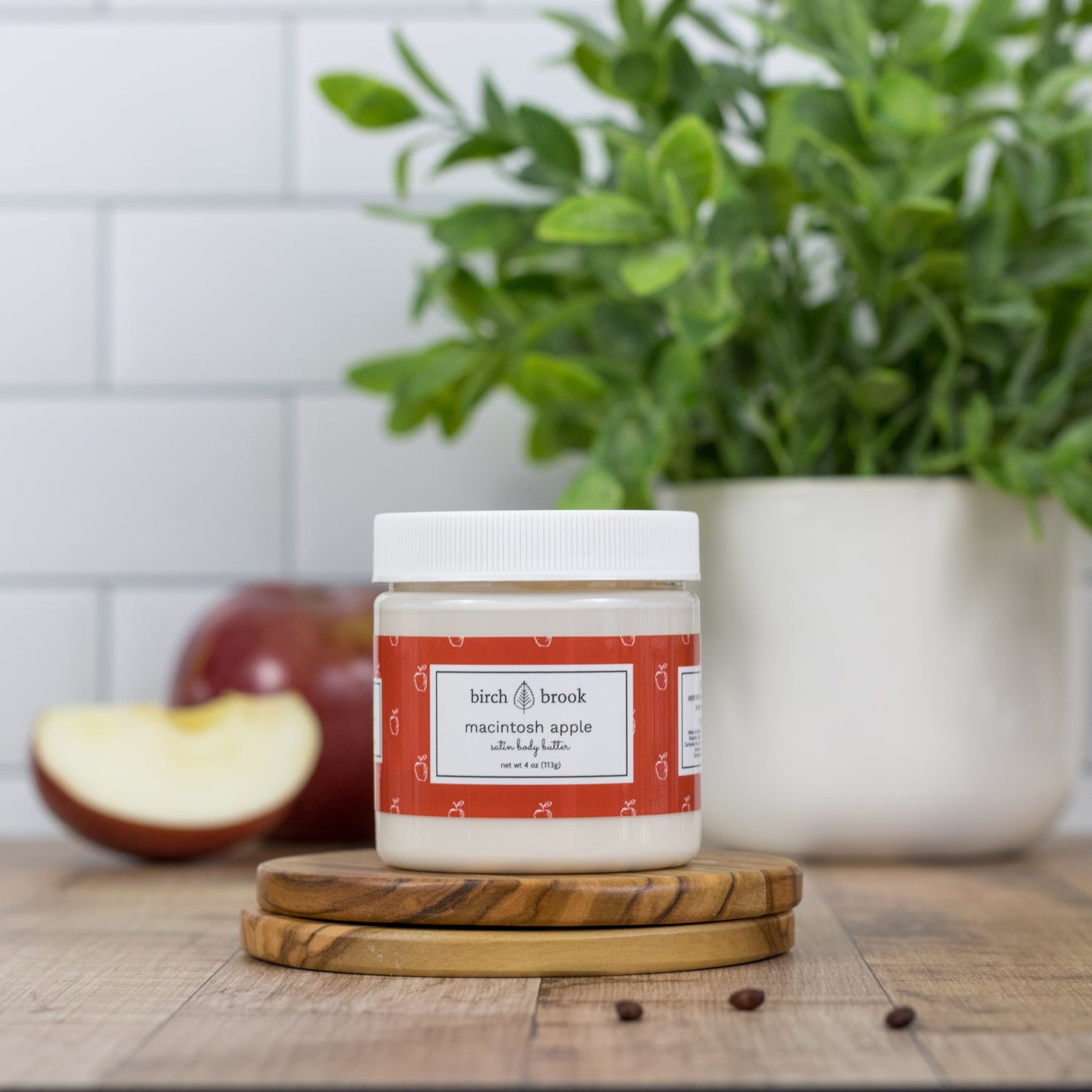 Macintosh Apple Satin Body Butter