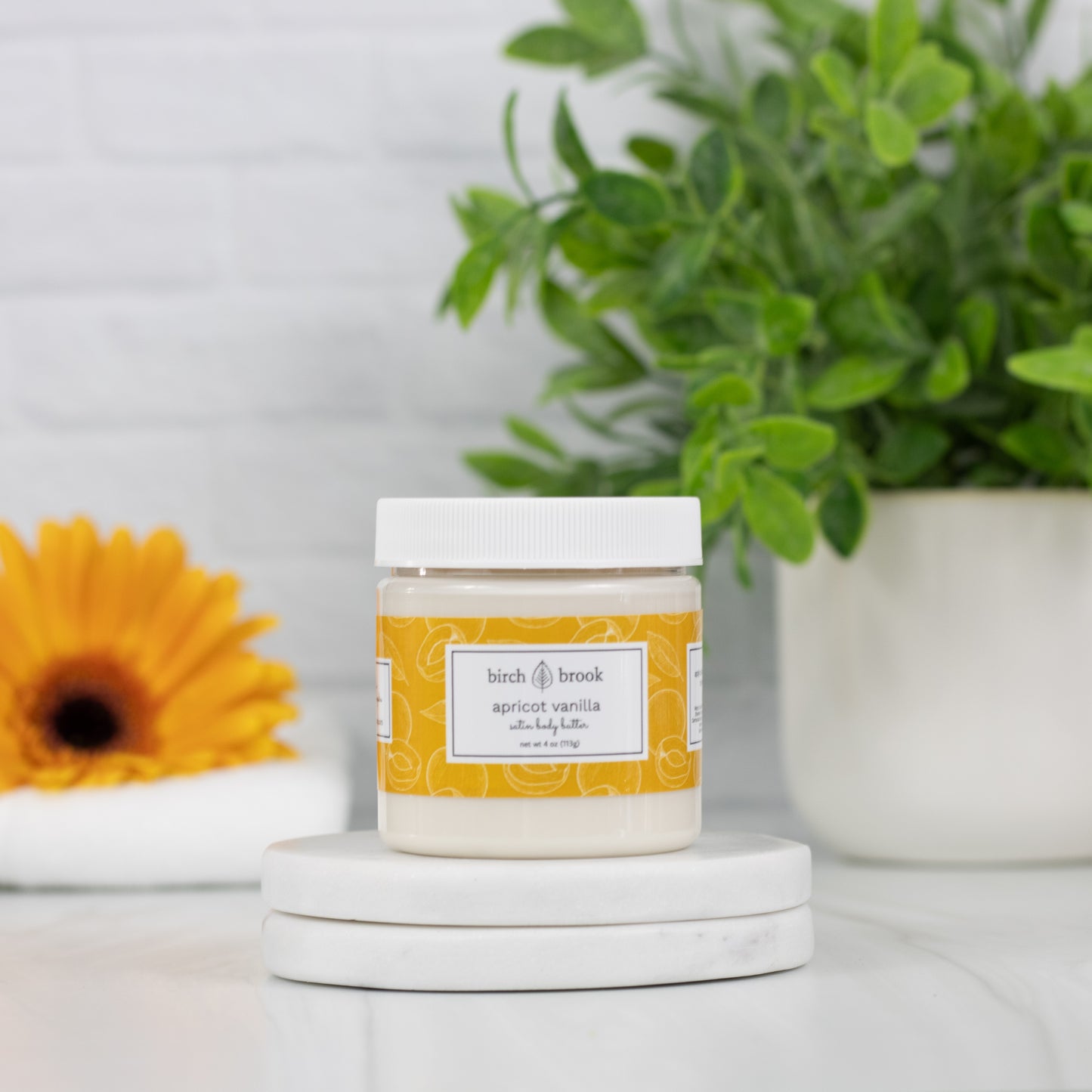 Apricot Vanilla Satin Body Butter 4 oz